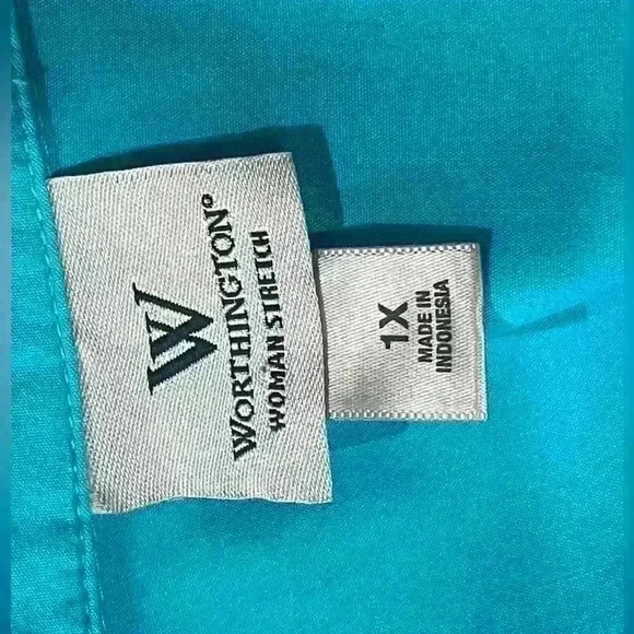 Worthington Woman Stretch Plus Button Up Shirt - Picture 3 of 3